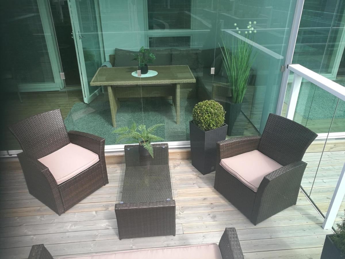 Starhomes Double Lux 8 Oulu Zewnętrze zdjęcie